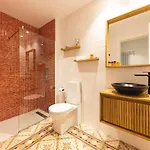 Bravissimo Ferreries, Unique 3-bedroom * Girona
